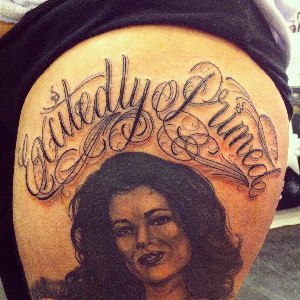 The tattoo sits on her ribs and she sat great throughout